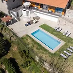 Just Like Home - Quinta Dos Vieiras بيت للعطل *